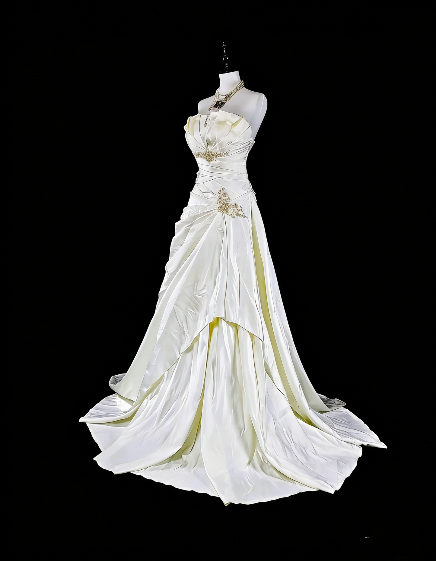 Unique Wedding Dresses Mermaid Strapless Ivory With Beaded Crystals Long Bridal Gown N3419