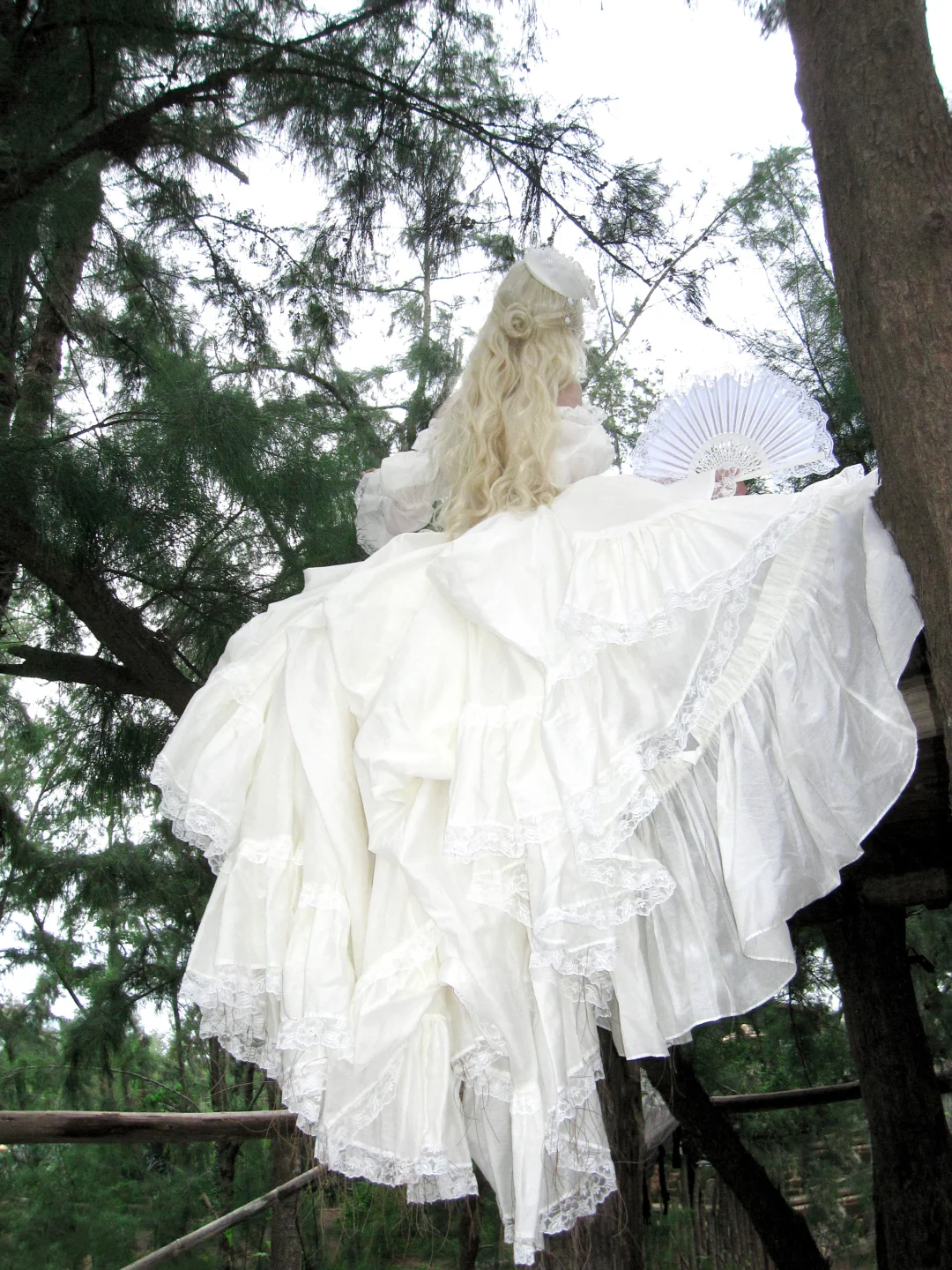 Princess Wedding Dresses Ball Gown Off The Shoulder Lace Tulle White Brides Dress For Brides Fitted Long Bridal Gowns AB2407
