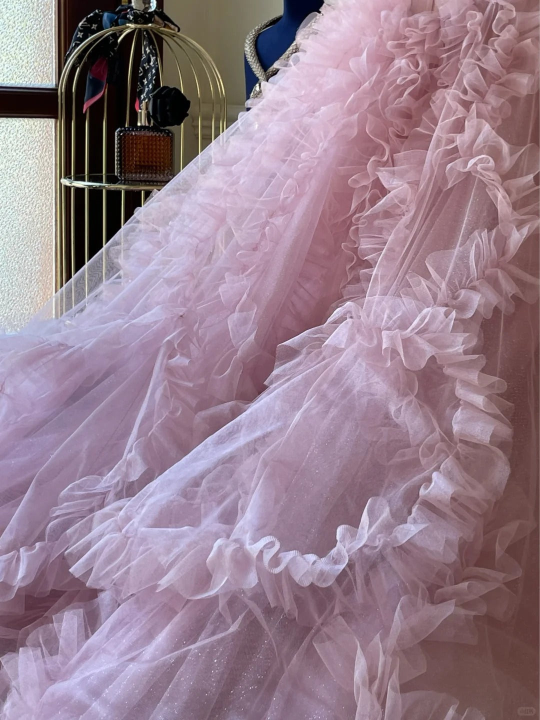 Romantic Ball Gown Spaghetti Straps Pink Tulle With Ruffled High School Dances Prom Dresses 8th Grade Formal Outfits Evening Gown RB8424