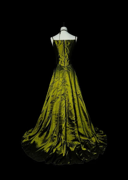 Vintage Ball Gown Spaghetti Straps Olive Green With Beadings Sleeveless 80s Prom Dresses Long Formal Party Gown N1477