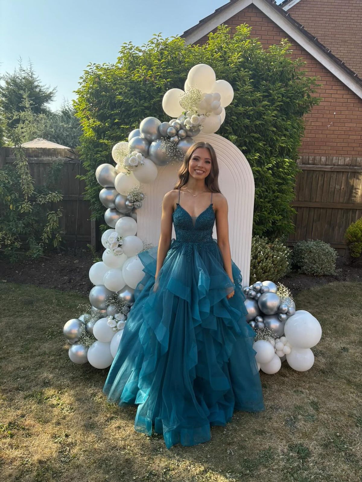 Modest Ball Gown Spaghetti Strap Teal Blue Tulle Corset Ruffle Princess Prom Dresses Evening Gown AB147