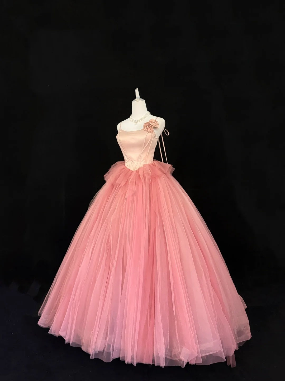 Sweet 16 Dresses Long Ball Gown Sweet Sixteen Long Birthday Dress Spaghetti Straps Tulle Formal Gown RC0268