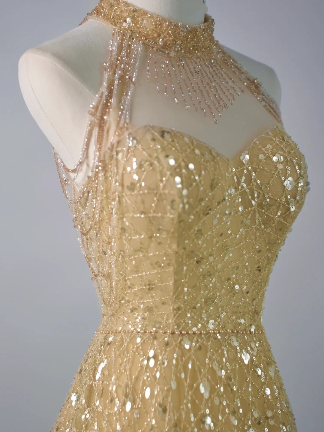 Sparkly Ball Gown High Neck Yellow Sequins Senior Prom Dresses High School Long Formal Dress N1290