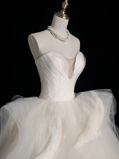 Modest Ball Gown Sweetheart White Tulle Wedding Dress Long Fairytale Autumn Bridal Dresses N675