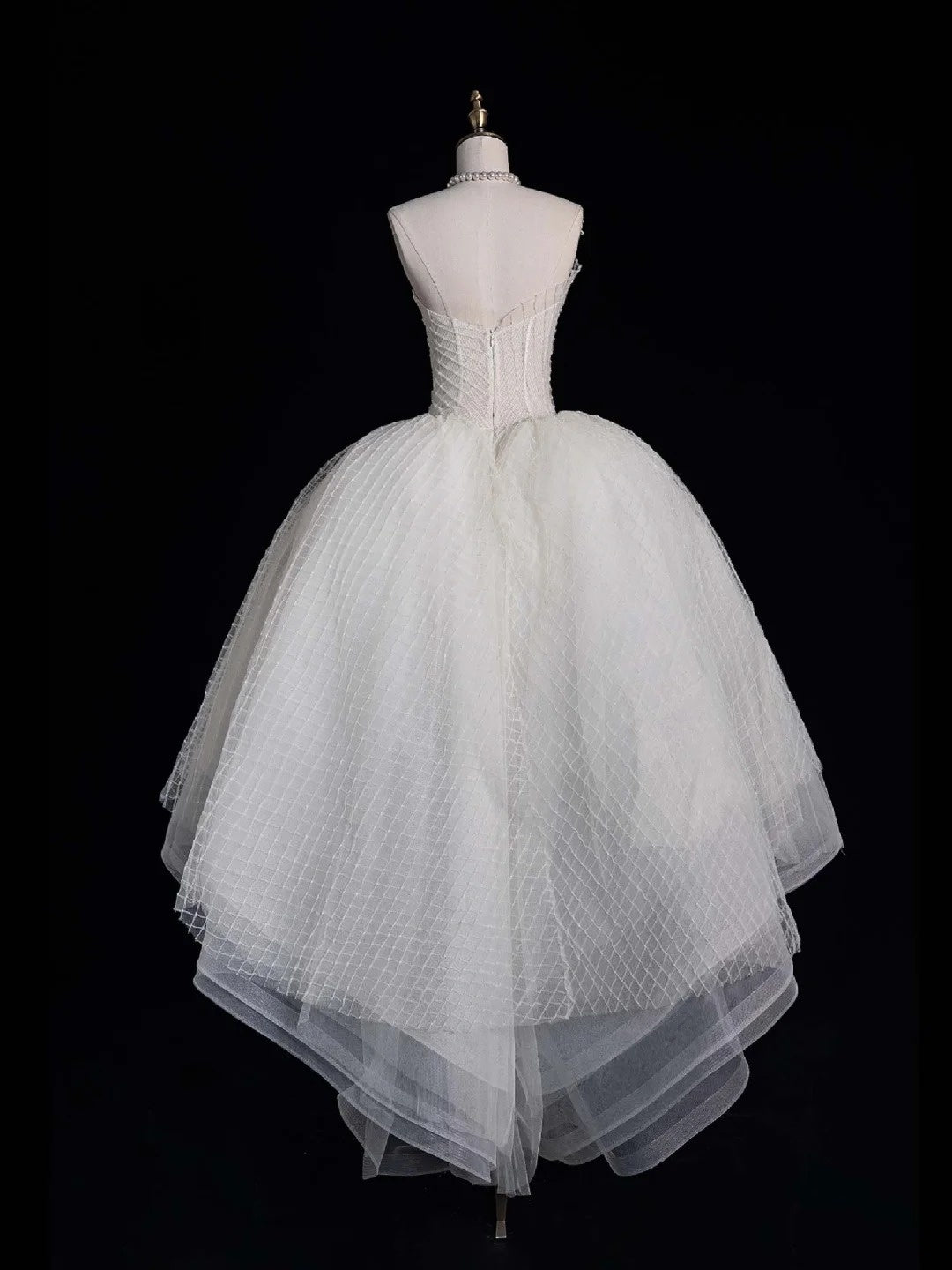 Classy Ball Gowns High Low Strapless White Tulle Prom Dresses Graduation Gown 20th Birthday Outfits N507