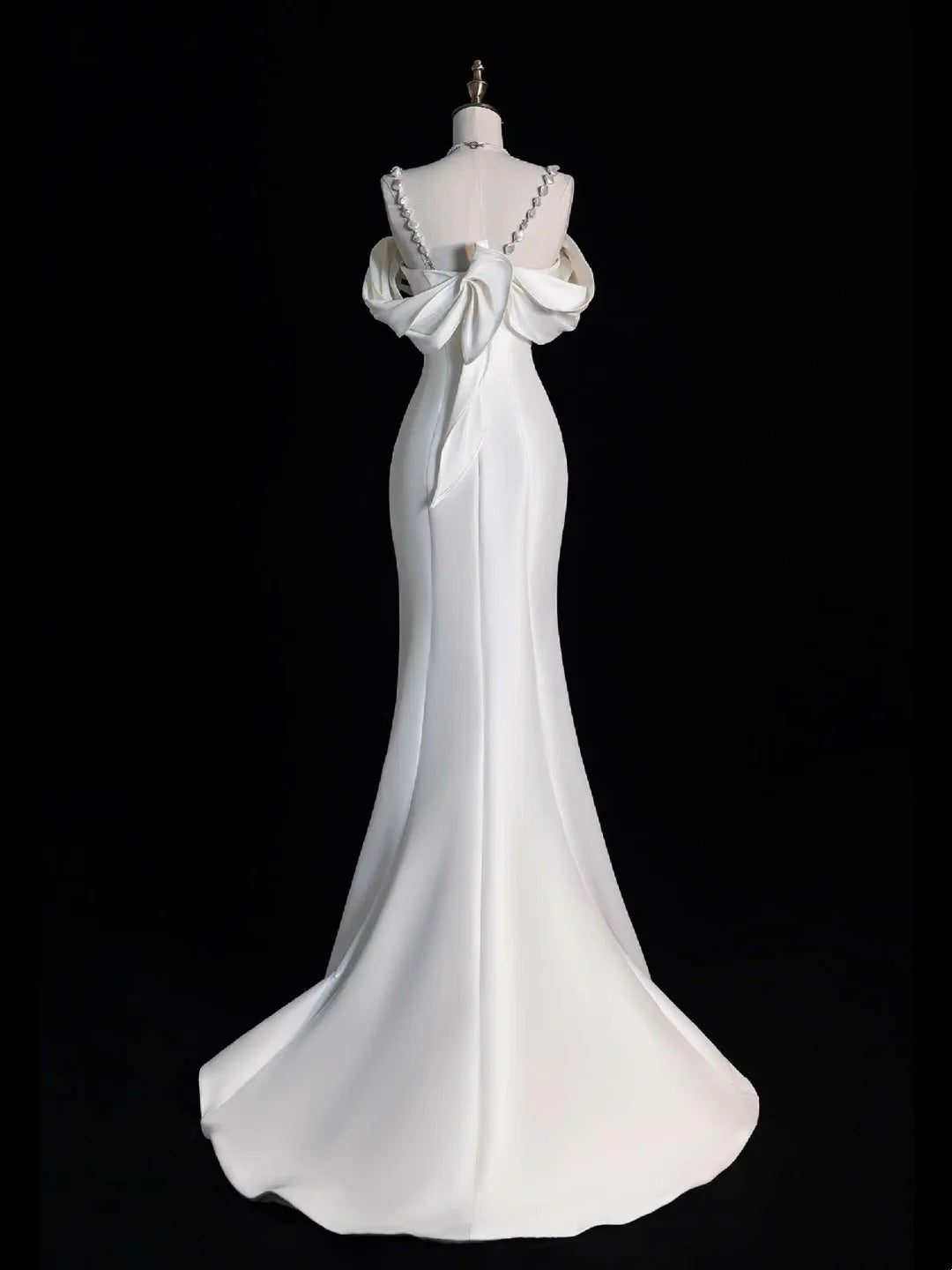 Modest Mermaid Sweetheart With Straps Sleeves White Satin Wedding Dress Long Fairytale Autumn Wedding Dresses N514