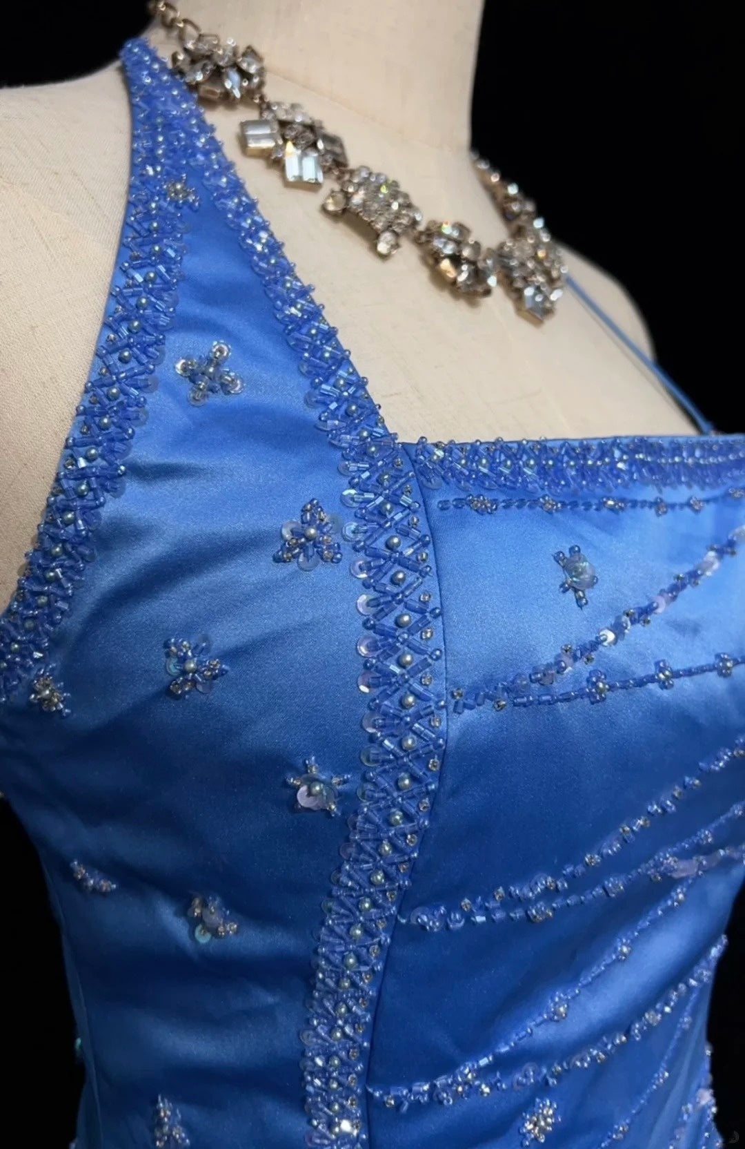 Vintage Prom Dresses A Line Halter Blue Satin With Beading Long Formal Dress N2461