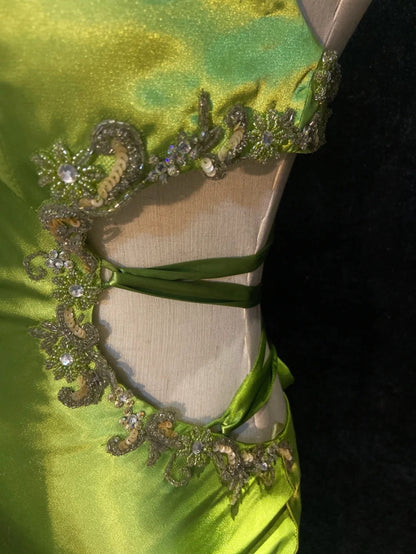 Modest Prom Dresses Mermaid Halter Green Backless Satin Sleeveless Long Formal Evening Outfits N3634