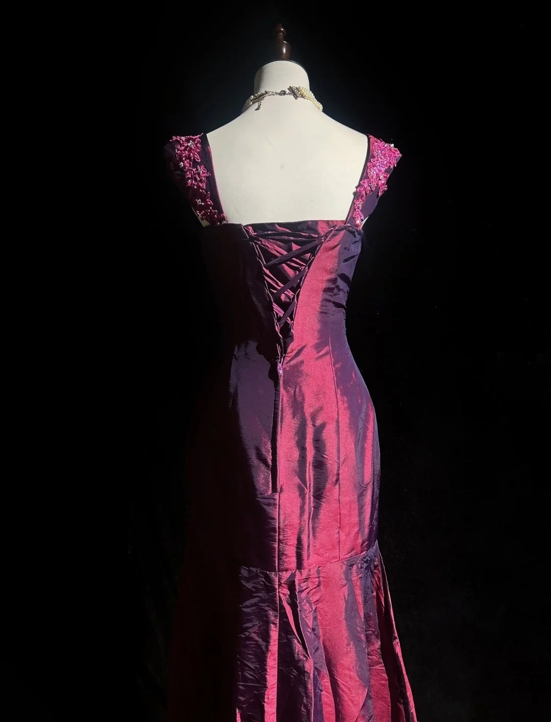 Vintage Prom Dresses Mermaid Sweetheart Burgundy Taffeta With Applique Long Formal Dress N2445