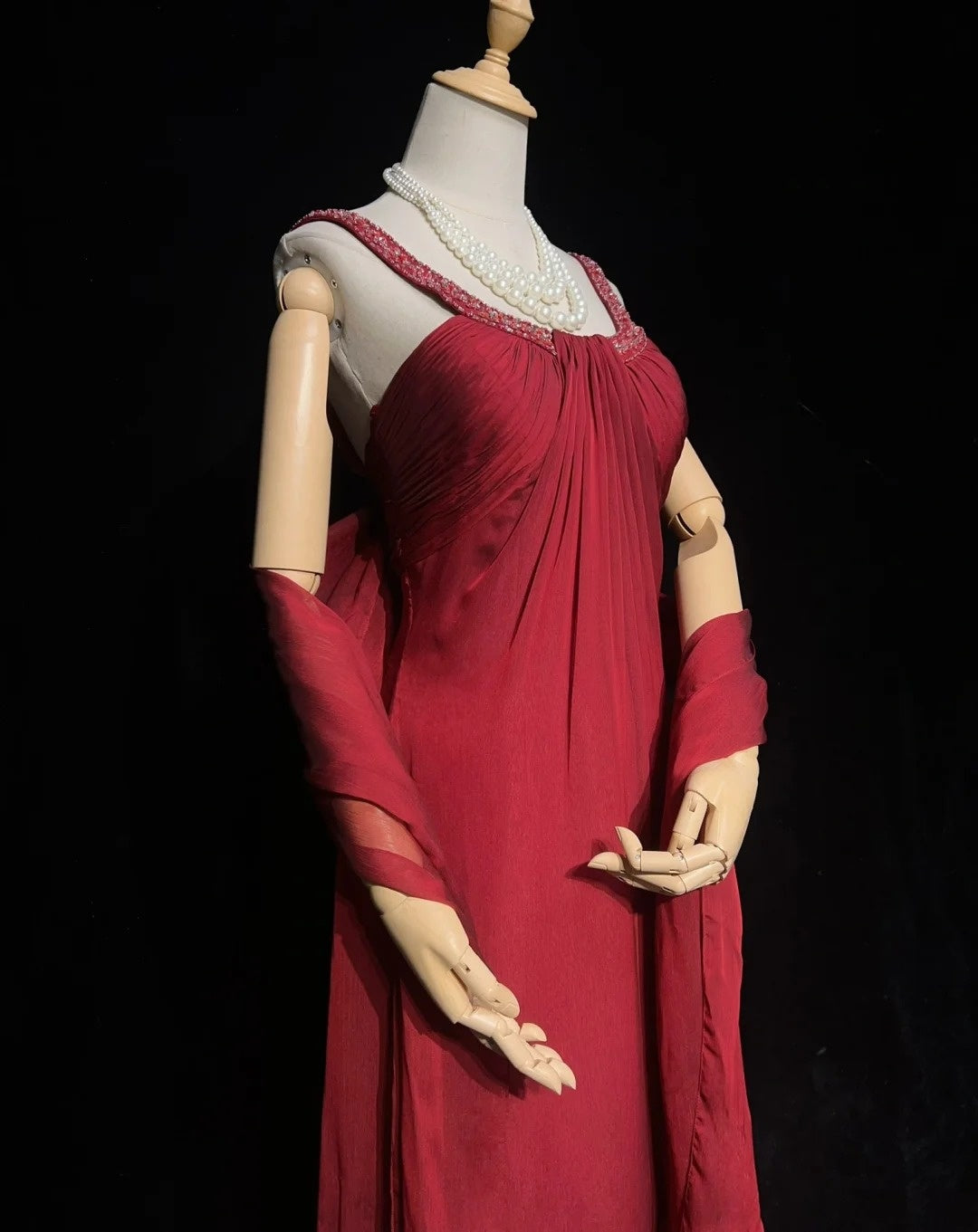Elegant Prom Dresses A line Jewel Neck Burgundy Chiffon With Cape Beaded Sleeveless Long Formal Gown N2885