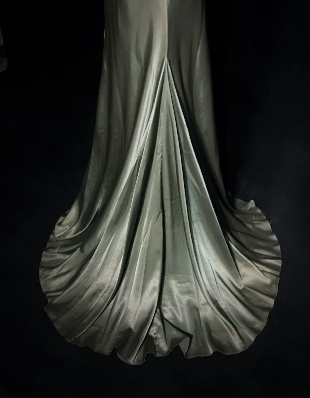 Vintage Prom Dresses Mermaid V Neck Sage Green Sleeveless Satin With Beading 1980s Long Formal Gown N2865