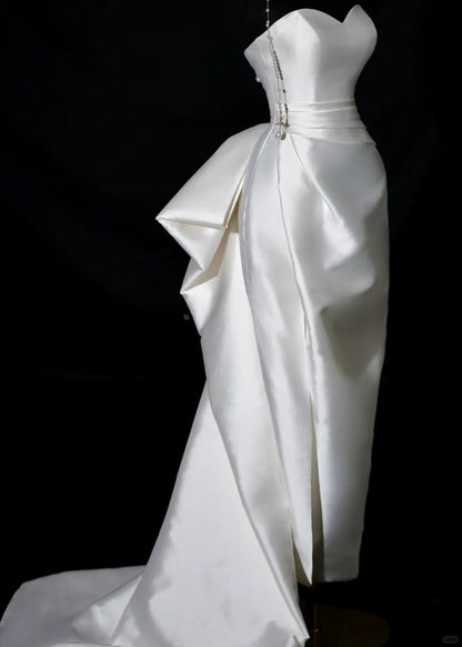 Plain Wedding Dresses Sheath Sweetheart Satin Pleated Brides Dress Fitted Long Bridal Gowns AB2530