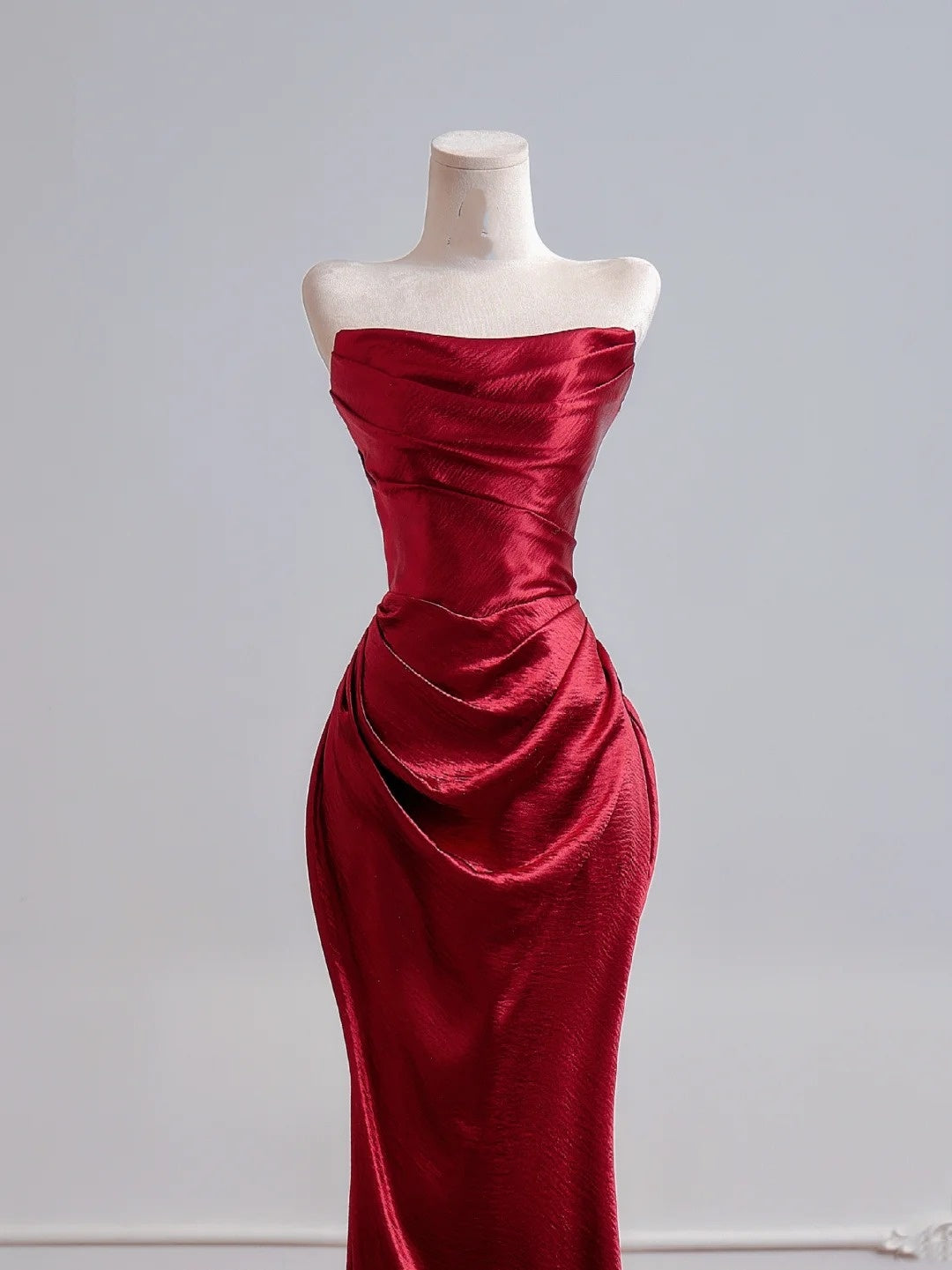 Romantic Mermaid Strapless Red Satin Long Prom Dresses Impress 18th Birthday Outfits Party Gown N392