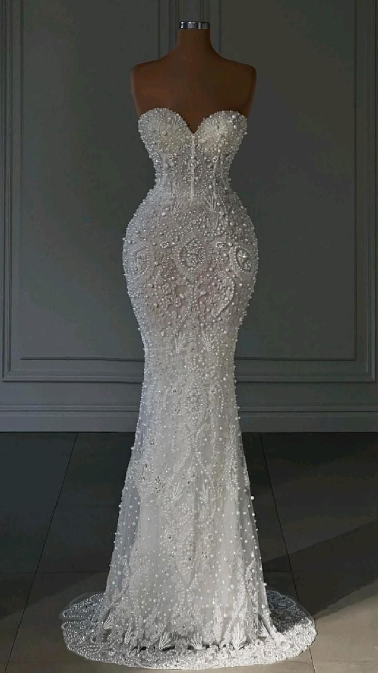 Luxury Mermaid Wedding Dresses For Women Sweetheart Neck Sleeveless Pearls Sequins Sweep Bridal Gown AB970