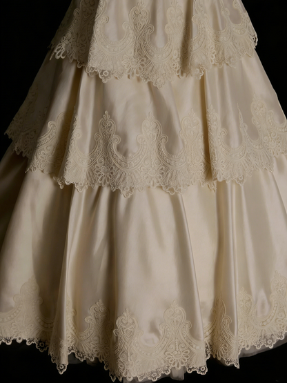 Vintage 70s Ball Gown Strapless Champagne With Appliques Lace Wedding Dress Fairytale Bridal Dresses N1318