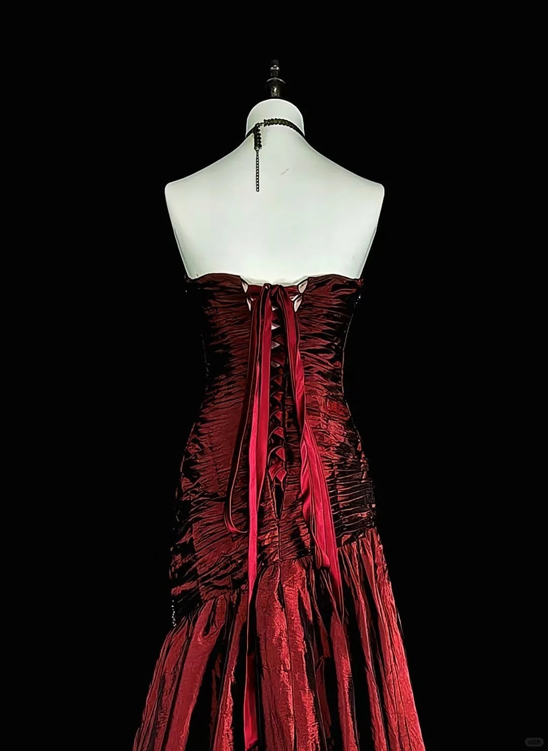 Vintage Prom Dresses Mermaid Strapless Dark Burgundy Satin With Beading 1980s Long Formal Gown N2708