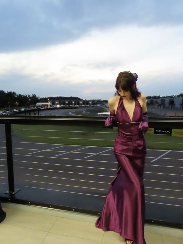Vintage Mermaid Halter Grape Satin With Beads Women Party Dresses Long Formal Prom Dresses 22th Birthday Gown AB1317