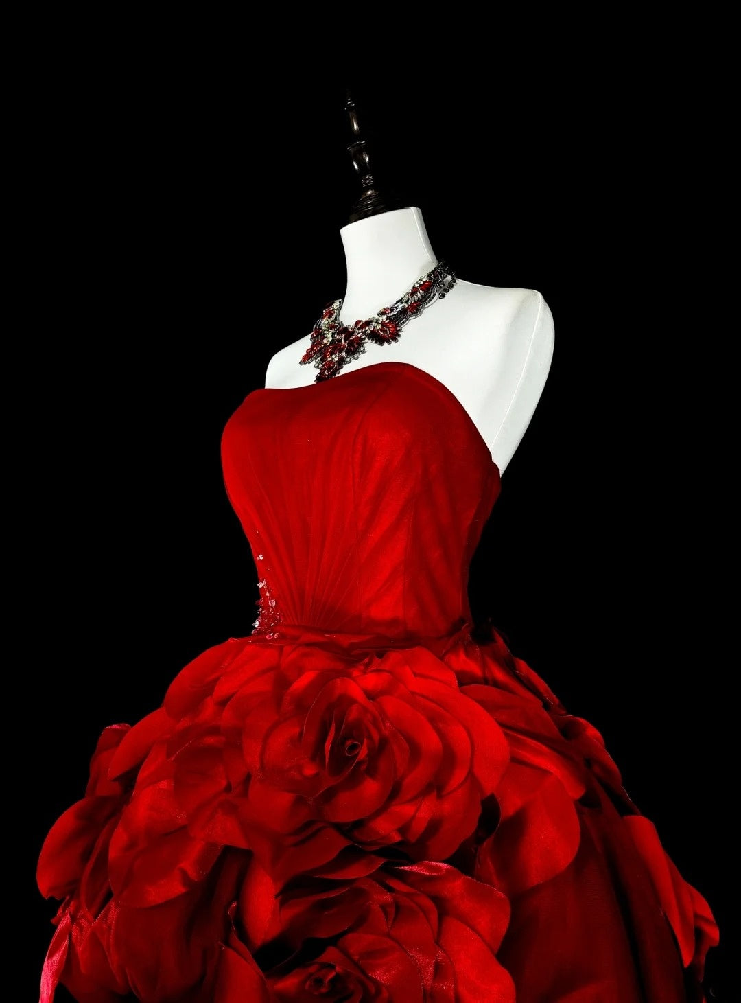 Vintage Prom Dresses Ball Gown Strapless Red Tulle With 3D Flowers Bodice Long Party Dress N2378