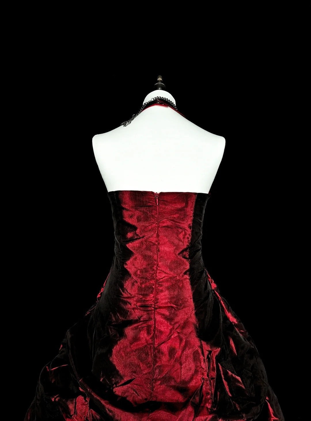 Vintage Ball Gown Halter Burgundy Taffeta Sweet 16 Dresses Quinceanera Dress Long 15 Vestidos De Fiesta N1828
