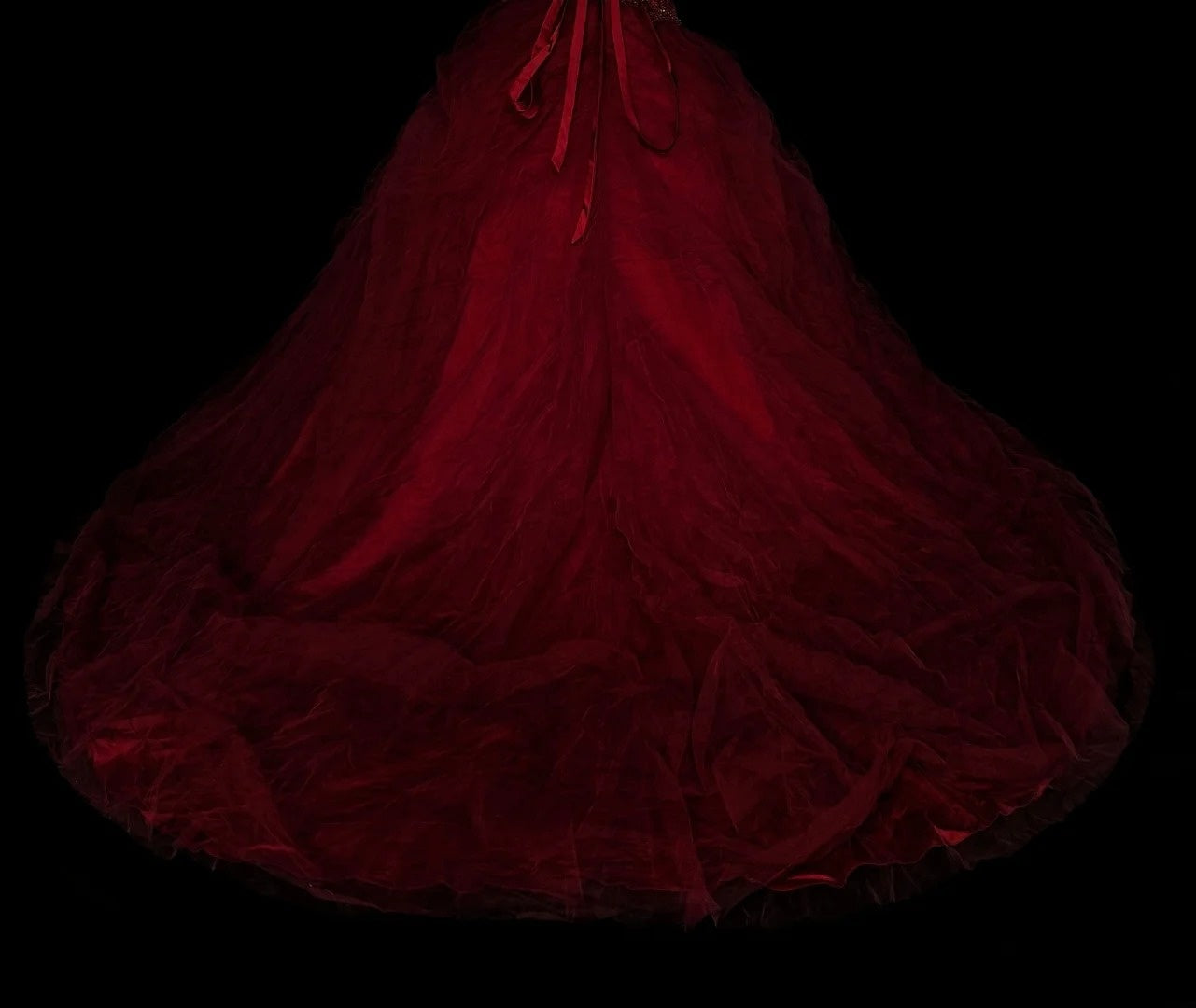 Vintage Ball Gown Halter Burgundy Tulle Sweet 16 Dresses Quinceanera Dress Long 15 Vestidos De Fiesta N1480