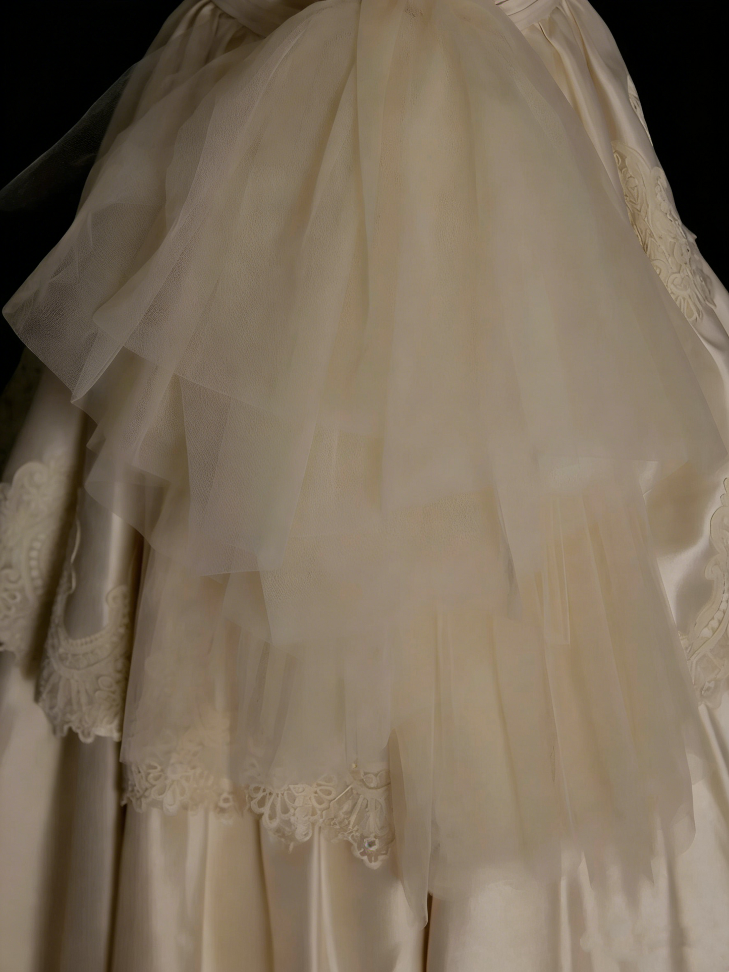 Vintage 70s Ball Gown Strapless Champagne With Appliques Lace Wedding Dress Fairytale Bridal Dresses N1318