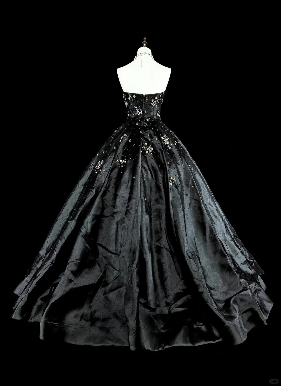 Modest Prom Dresses Ball Gown Strapless Black Tulle Sweet 16 Dress Formal Evening Outfits N3517