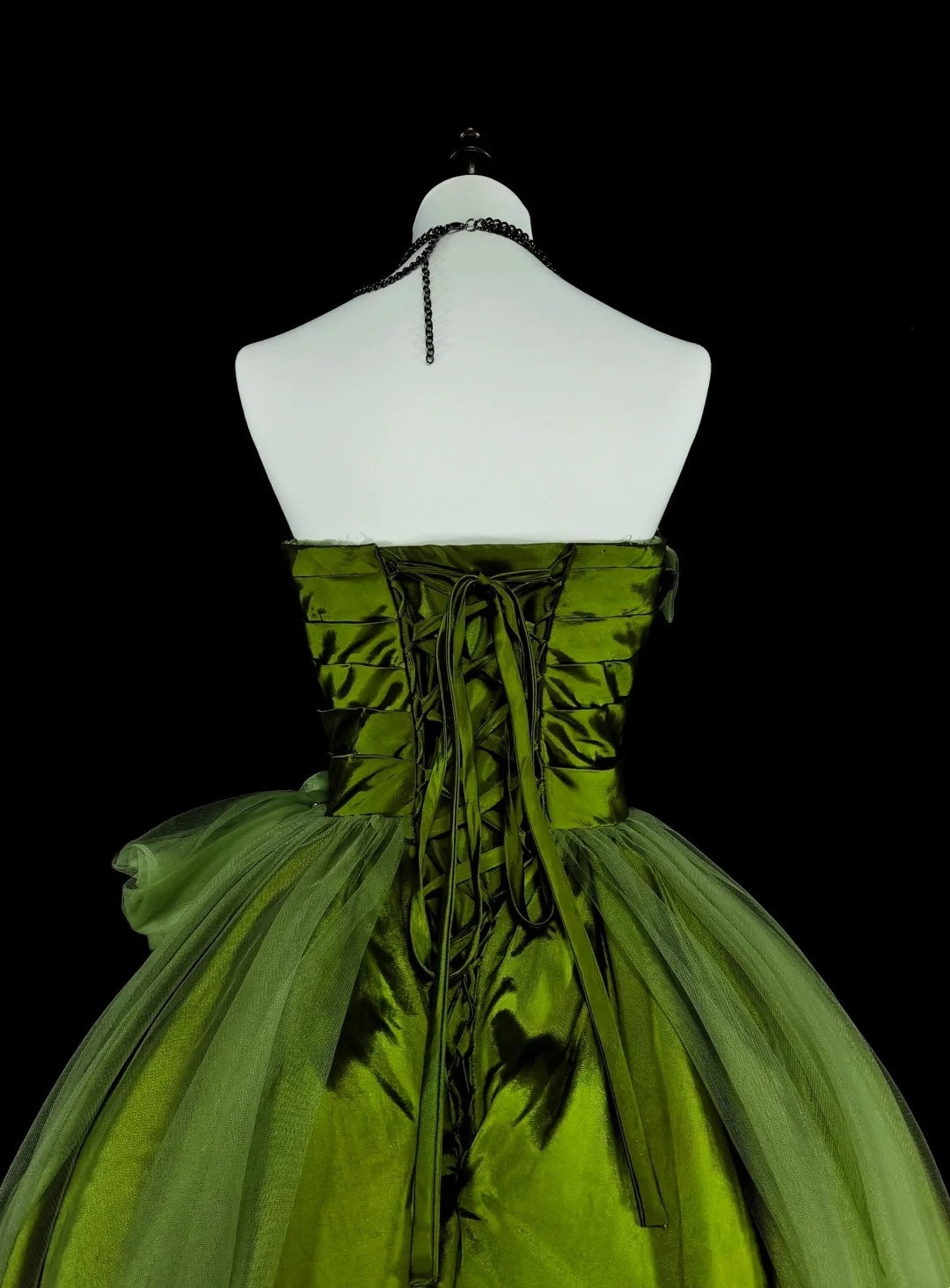 Vintage Ball Gown Sweetheart Olive Green Tulle Sweet 16 Dresses Quinceanera Dress Long 15 Vestidos De Fiesta N1464