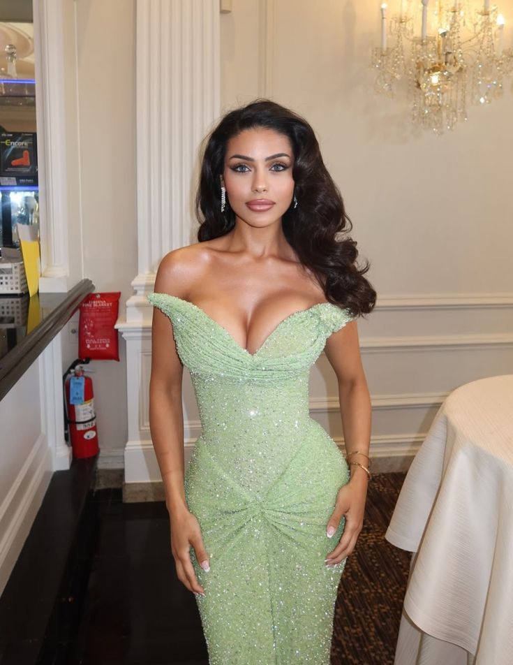 New Arrive Elegant Green Long Party Dress Prom Dress Mermaid Bodycon For Women N4069