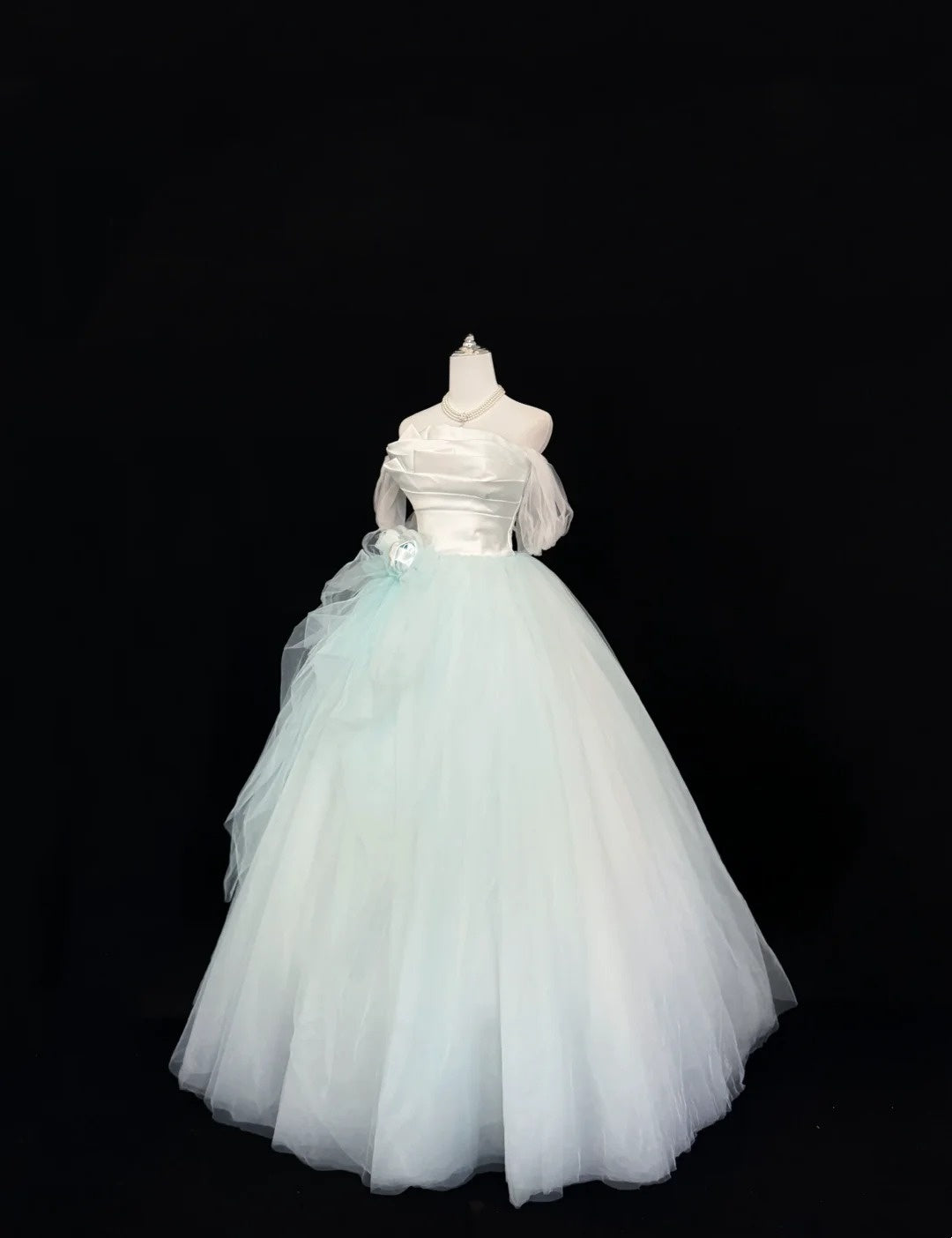 White Sweet 16 Dresses Long Ball Gown Off Shoulder Tulle Formal Sweet Sixteen Birthday Gown RC0236