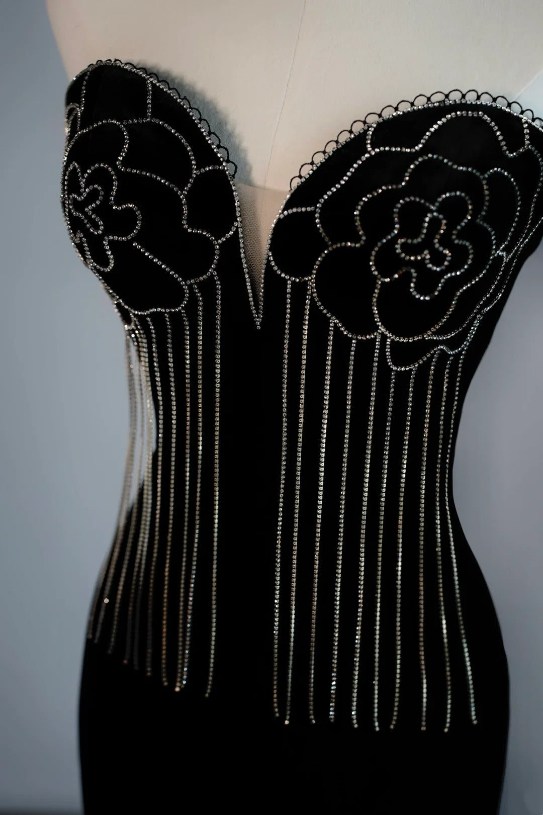Modest Mermaid Sweetheart Black Velvet College Formal Outfit Prom Graduation Dresses For Teens N1178