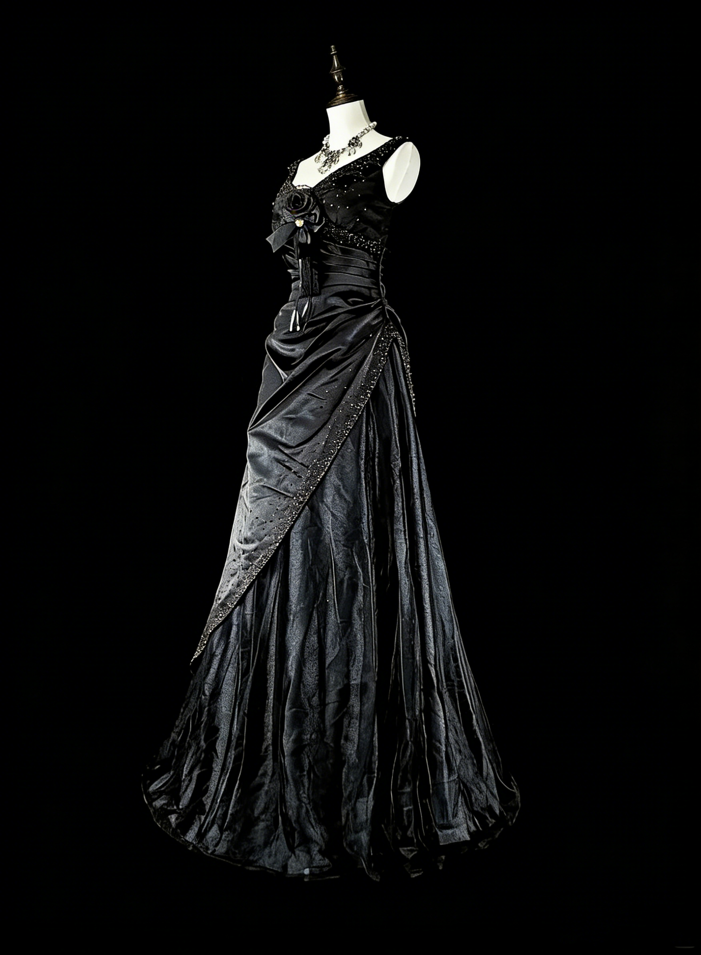 Dreamy Prom Dresses Vintage 90s With Beads V Neck A line Satin Black Long Formal Outfits N2375