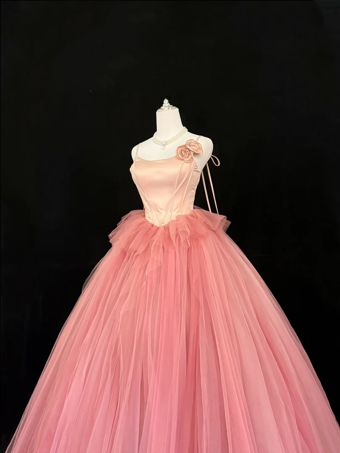 Sweet 16 Dresses Long Ball Gown Sweet Sixteen Long Birthday Dress Spaghetti Straps Tulle Formal Gown RC0268