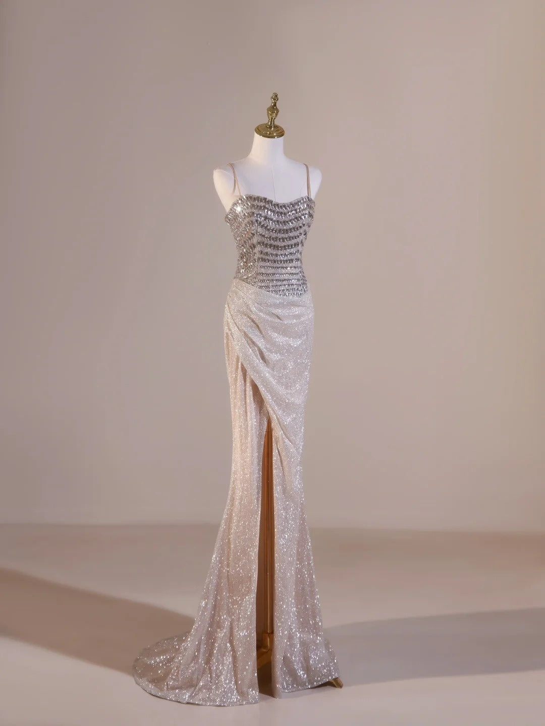 Sexy Mermaid Spaghetti Straps Champagne With Beadings Slit Wrap Long Prom Dresses Impress 19th Birthday Outfits Prom Gown N238