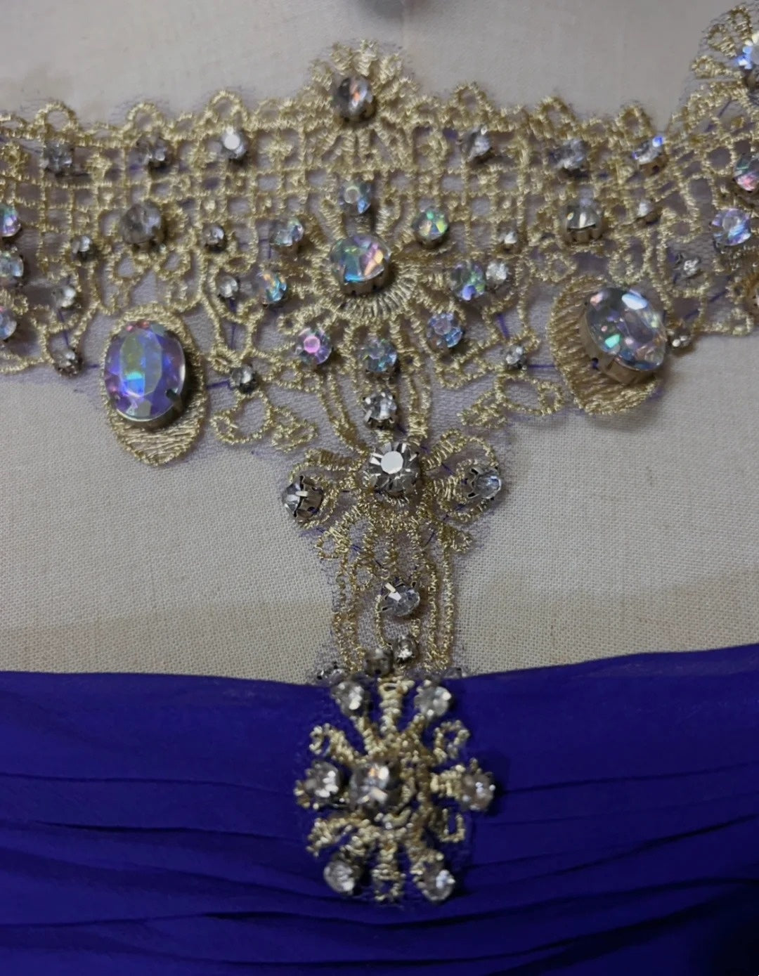 Modest Prom Dresses A Line Purple Jewel Neck With Ruffled Beads Lace Long Formal Outfits N3700