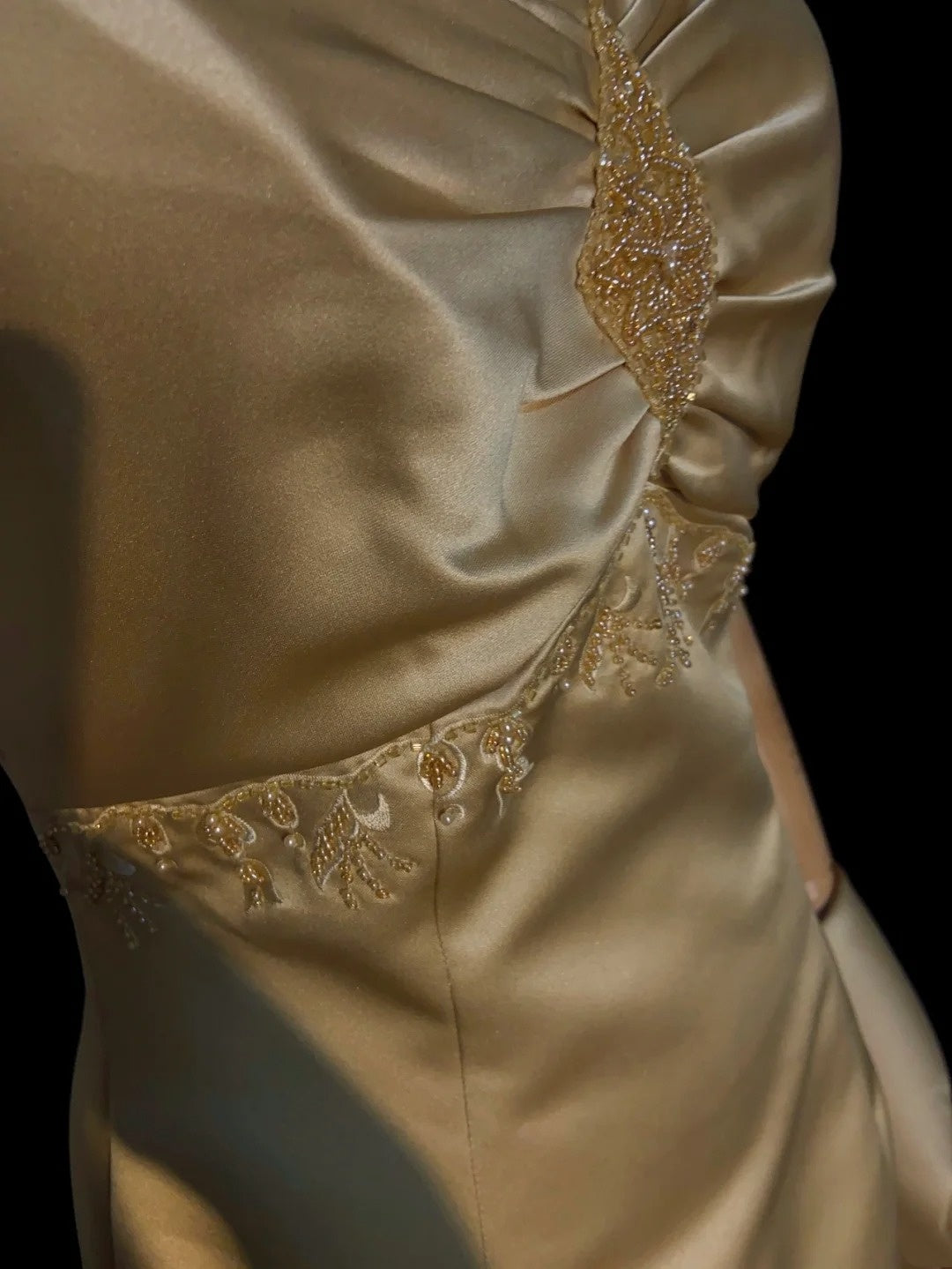 Vintage Prom Dresses Inspo A Line Gold Satin 90s With Beading Cape For Women Formal Gowns N3340