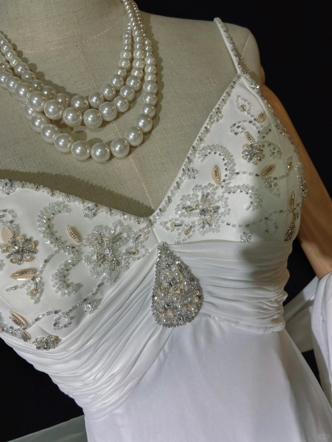 Unique Wedding Dresses A Line Spaghetti Strap Beach Boho Chiffon With Scarf White Long Bridal Gown N3611