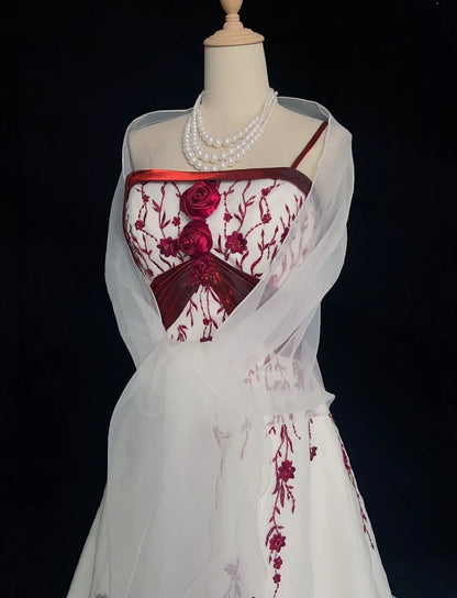 Unique Wedding Dresses A line Spaghetti Strap Burgundy Embroidery White Beach Summer With Cape Boho Long Bridal Gown N3308