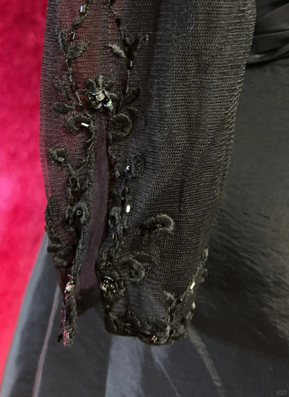 Charming Prom Dresses A Line Black Tie Dress With Embroidered Beaded Long Sleeves Formal Evening Outfits N3694