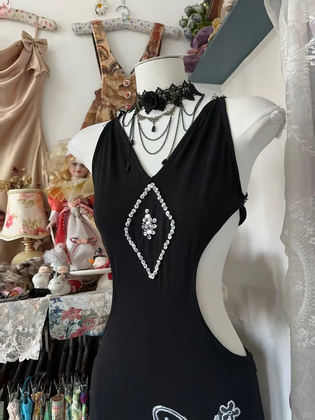 Vintage Prom Dresses Aesthetic Mermaid V Neck Black Chiffon Long Inspo Formal Gowns N1989