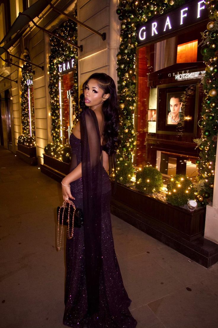Sexy Strapless Sleeveless Grape Sequin Prom Dresses Mermaid Sheath With Scarf For Women N4060