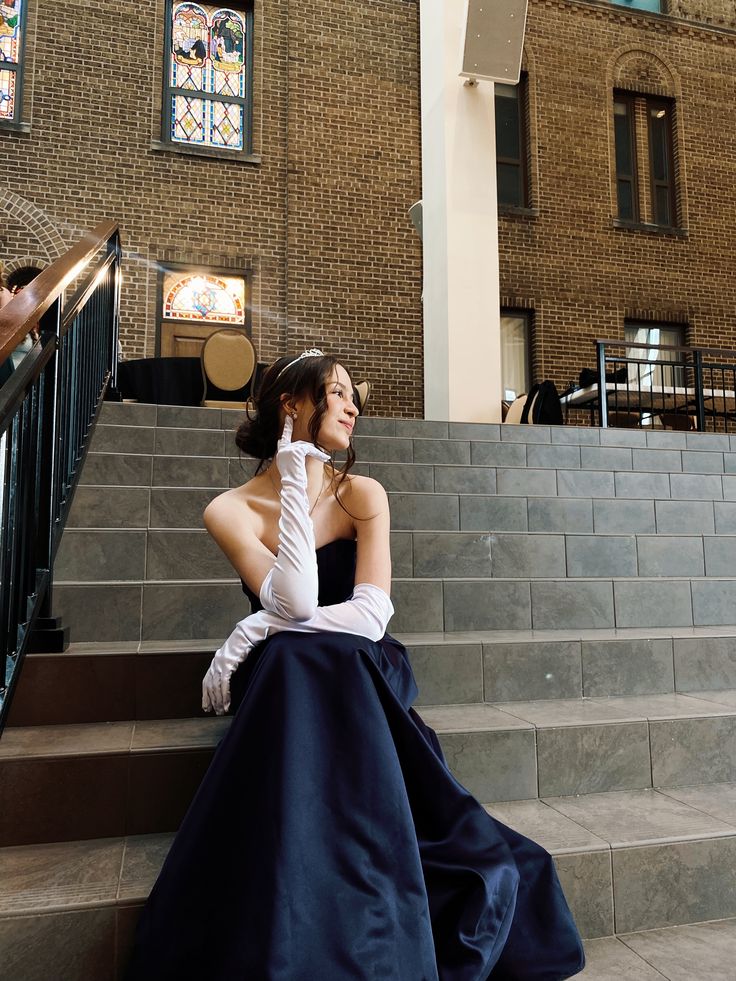 Sexy A Line Strapless Navy Blue Satin Prom Dresses With Gloves Party Dress Evening Dresses AB1075