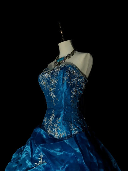 Vintage Ball Gown Sweetheart Blue Organza With Ruffles Sweet 16 Dresses Quinceanera Dress Long 15 Vestidos De Fiesta N1462