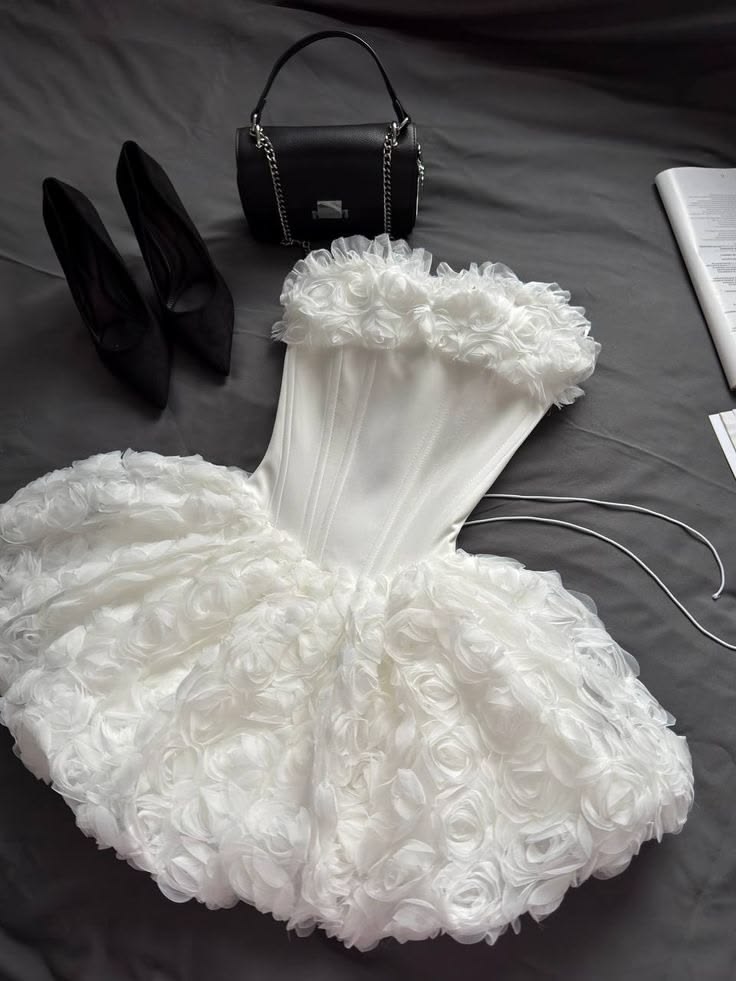 Cute Ball Gown Birthday Dress White Tulle Floral Sweetheart Homecoming Dress Short Party Dress RB8177