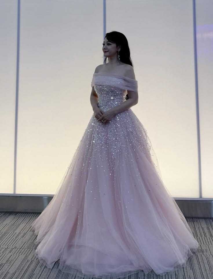 Tulle Prom Dress Long Ball Gown Off Shoulder Light Pink Formal Graduation Gown RB9495