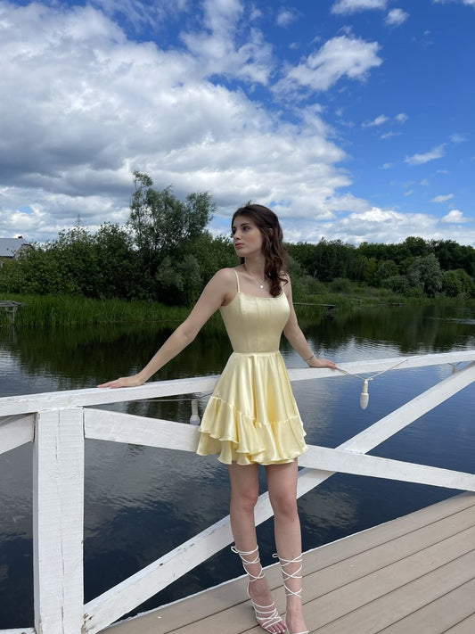 Elegant A Line Spaghetti Strap Yellow Semi-formal Flowy 12th Grad Short Mini Inspo Homecoming Dresses RB4401