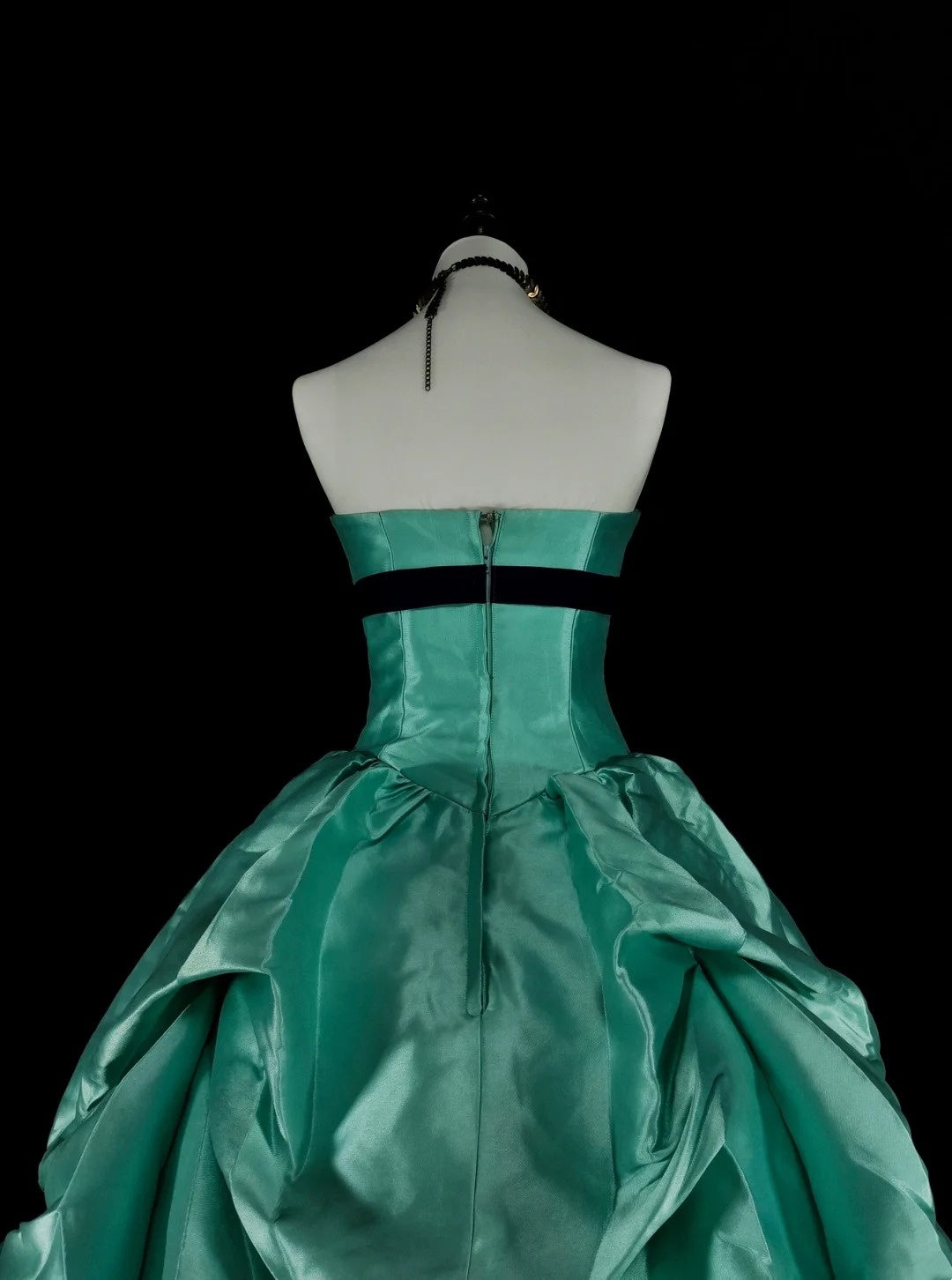 Vintage 1760s Ball Gown Sweetheart Green With Satin Pleated Long Prom Dresses N1598