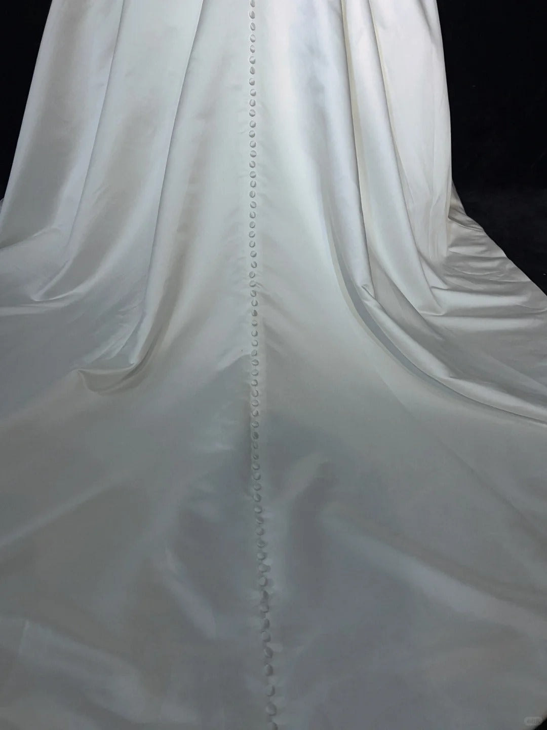 Unique Wedding Dresses Ball Gown Spaghetti Strap White With Ruffled Pearls Long Bridal Gown N3629