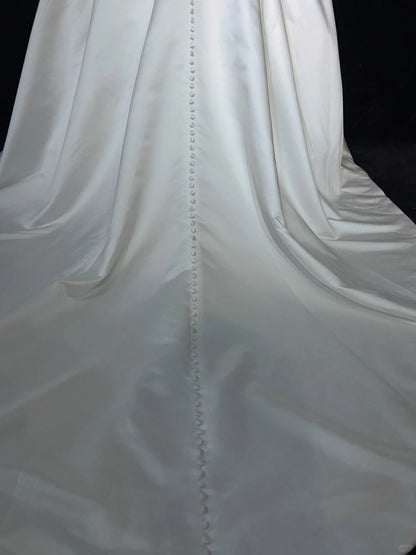 Unique Wedding Dresses Ball Gown Spaghetti Strap White With Ruffled Pearls Long Bridal Gown N3629