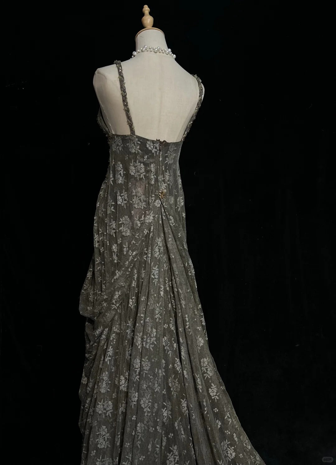 Grey Prom Dress Inspo A Line Spaghetti Straps Lace With Beading Long Formal Party Gown RC0095