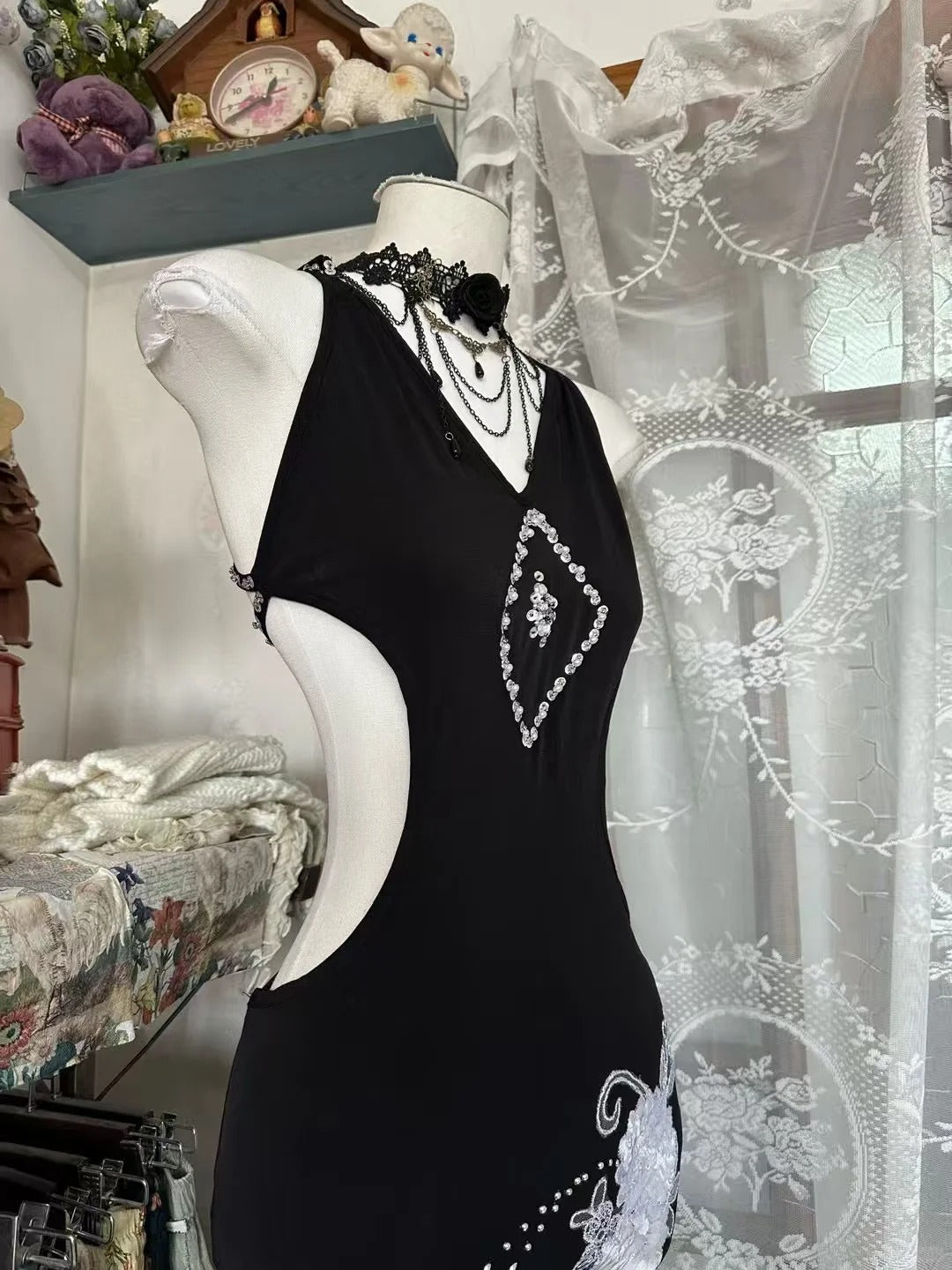 Vintage Prom Dresses Aesthetic Mermaid V Neck Black Chiffon Long Inspo Formal Gowns N1989